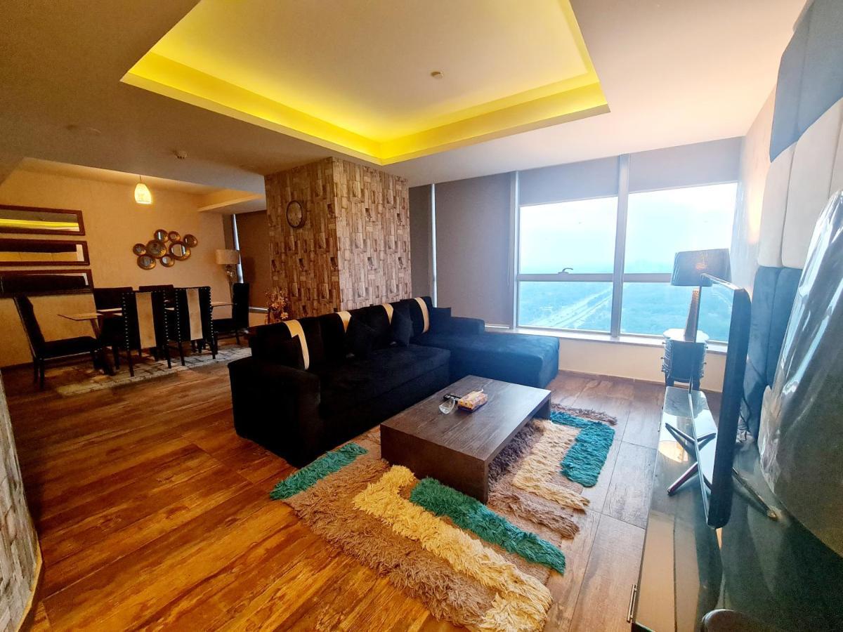 Royal Residencia Centaurus Daire İslamabad Dış mekan fotoğraf